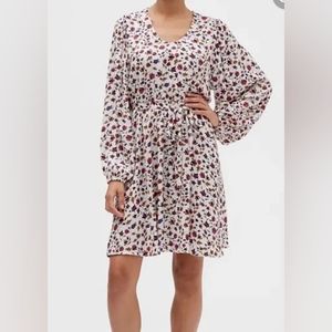Banana Republic White Flower Dress